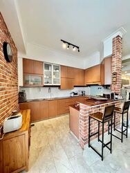 Henry Park (D10), Terrace #568511421